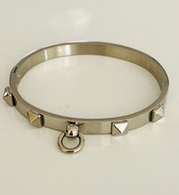 Load image into Gallery viewer, Stud bangle