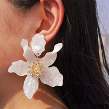 Load image into Gallery viewer, Leyley Earrings