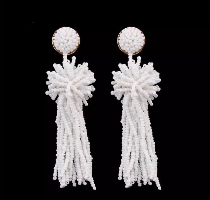 Tassels drop in white